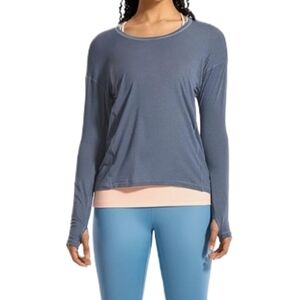 CRZ Yoga Women's Size S/M Long sleeve Lightweight Athletic Top Thumb holes